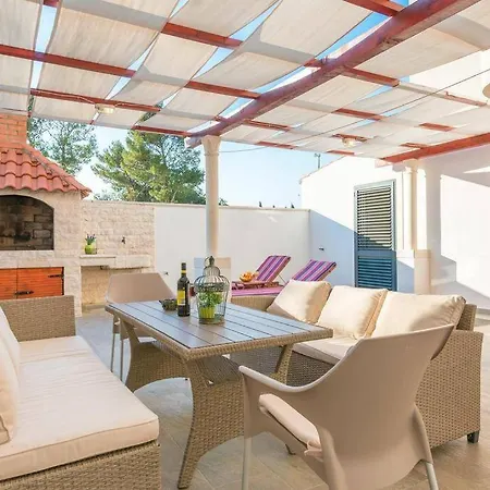 Apartman Nika Solitudo